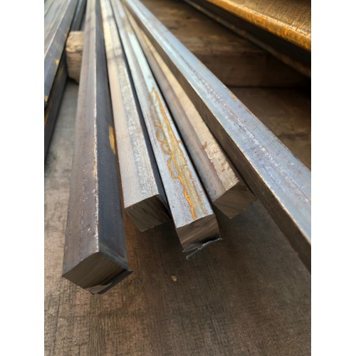 Квадрат стальной нлг 270 мм 09Г2С ГОСТ 2591-88