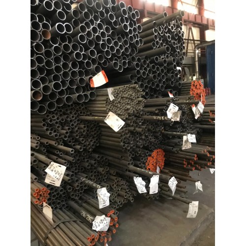 Труба горячекатаная БШ 121х6мм ст.20 г/к ГОСТ 8732-78